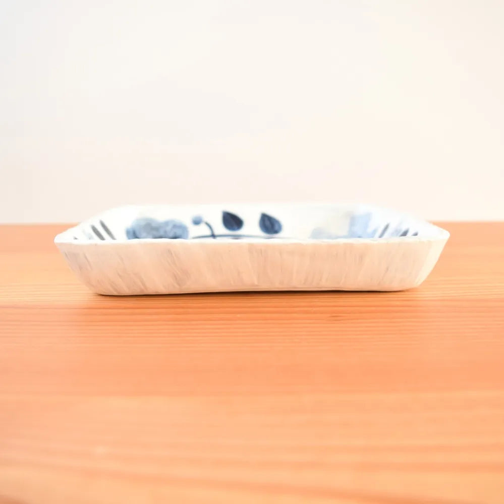 Large Plate: Flower